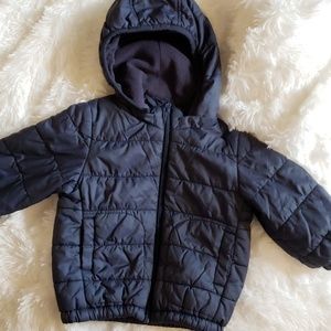 Lightweight puffer jacket